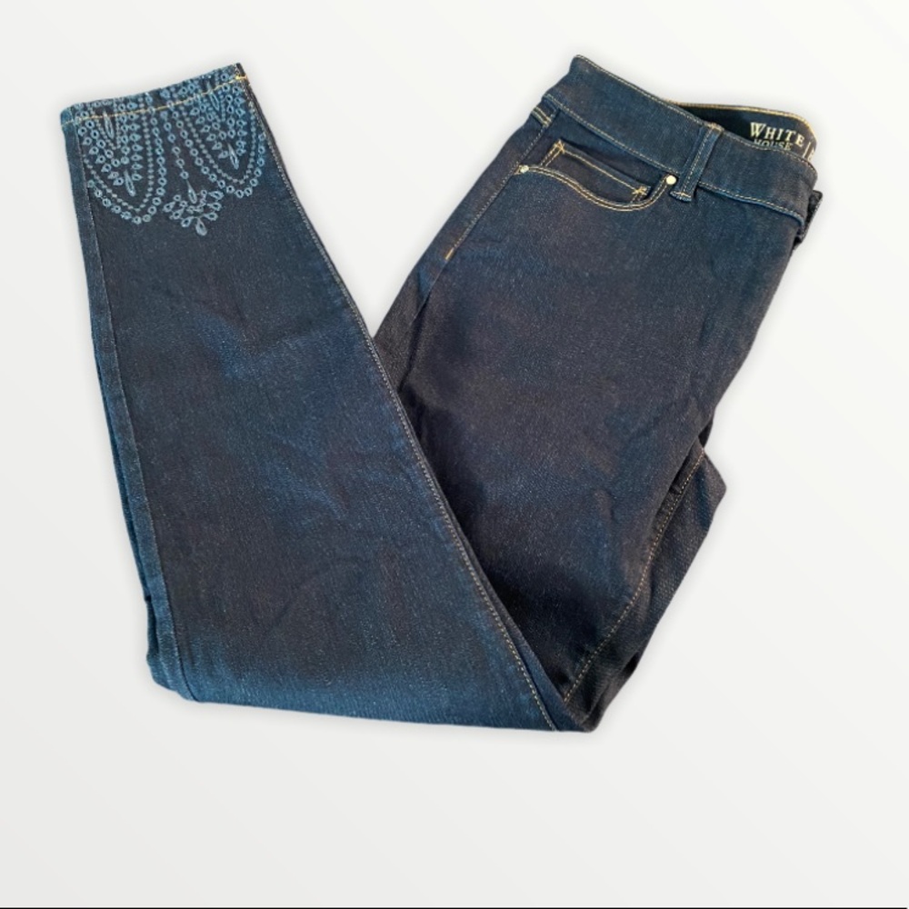 NWOT White House Black Market Jegging w/ Eyelet Detail